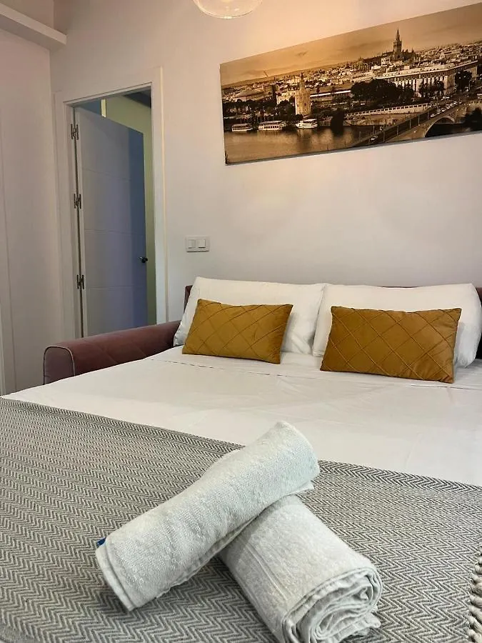 Deluxe Artemisa Sevilla Seville